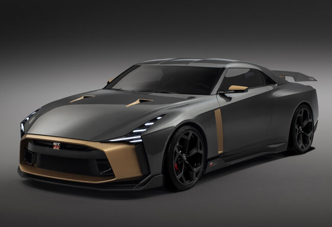 新品未使用 GT-R 日産 モデルカー 日産が次期型「GT-R」世界初公開!? ド迫力ボディ＆斬新内装が